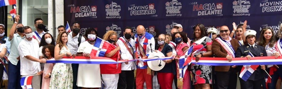 El gran mariscal del Desfile Dominicano este año fue Nelson Javier «El Cocodrilo»