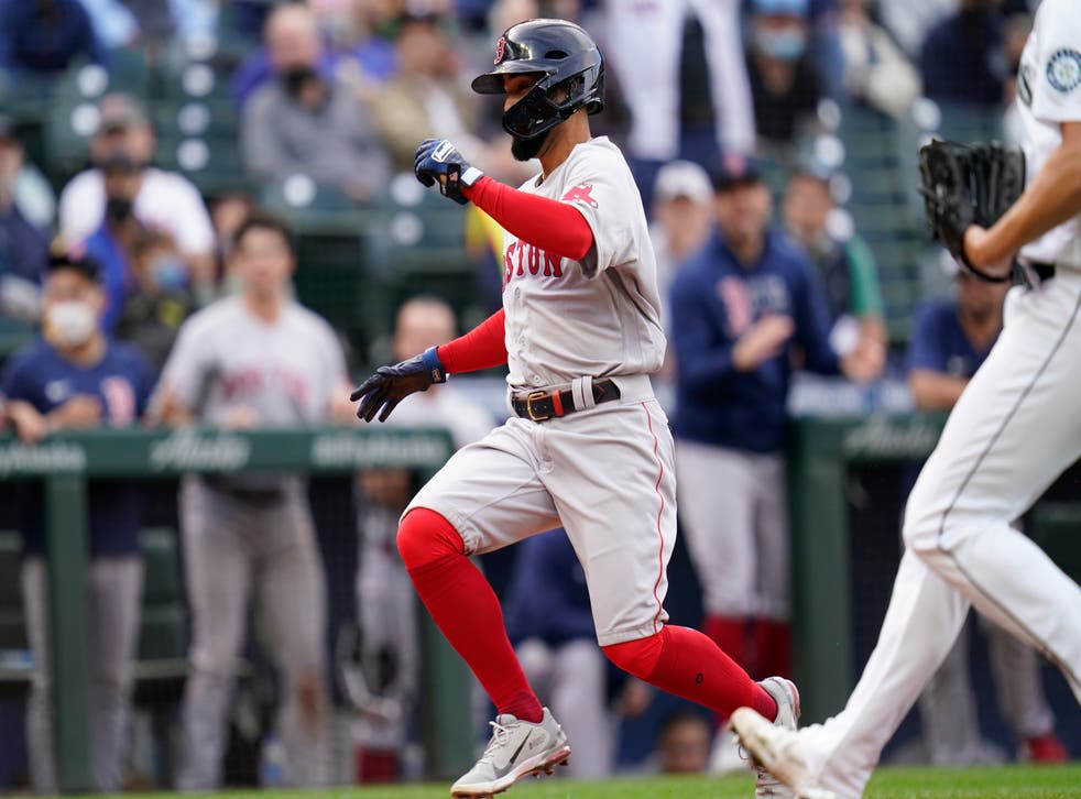Kyle Schwarber, jugador de los Medias Rojas de Boston