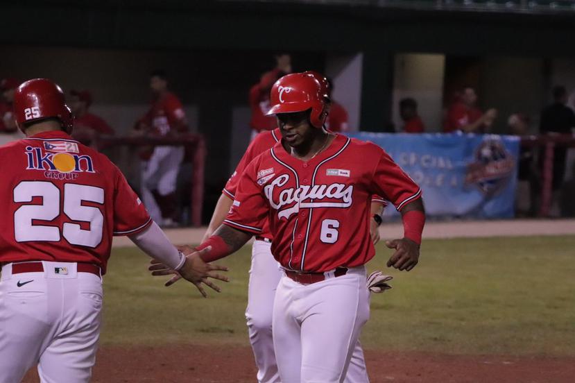 Nelson Velázquez (6), de los Criollos de Caguas, bateó de 3-2 y remolcó una en el triunfo de su equipo el miércoles sobre los Gigantes de Carolina. (Suministrada / LBPRC)