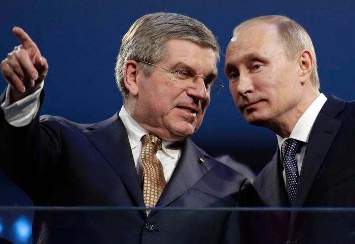 Foto de archivo / Thomas Bach y Vladimir Putin.