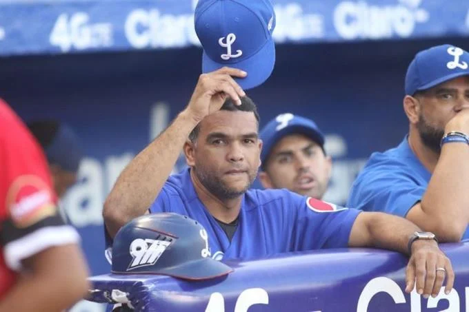 Audo Vicente sigue como el gerente general de los Tigres del Licey.
