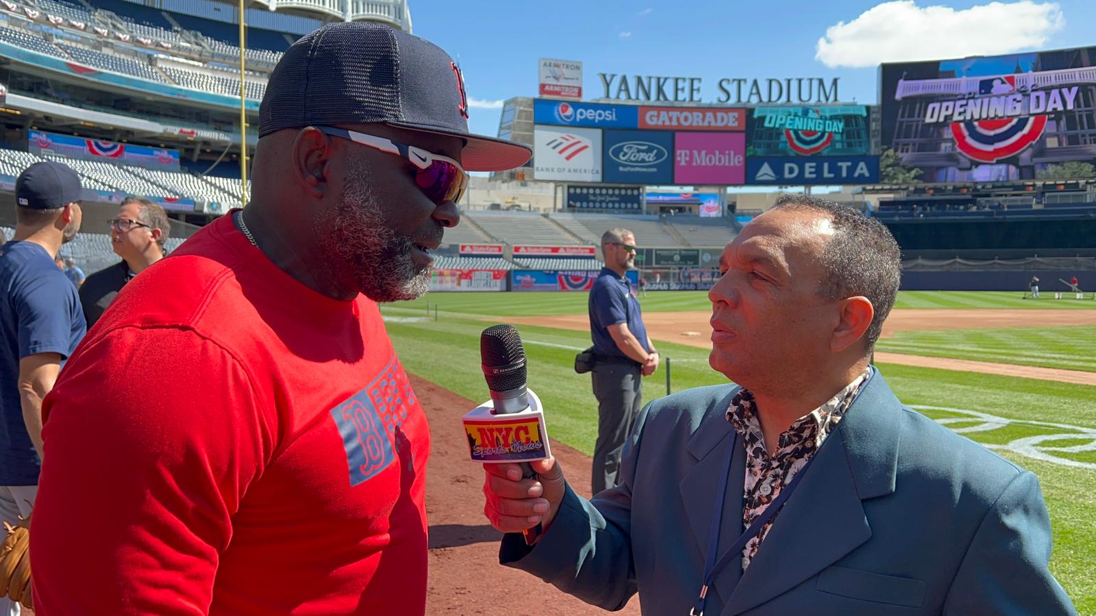 Agustín Zapata entrevistó a Carlos Febles en el Yankee Stadium.