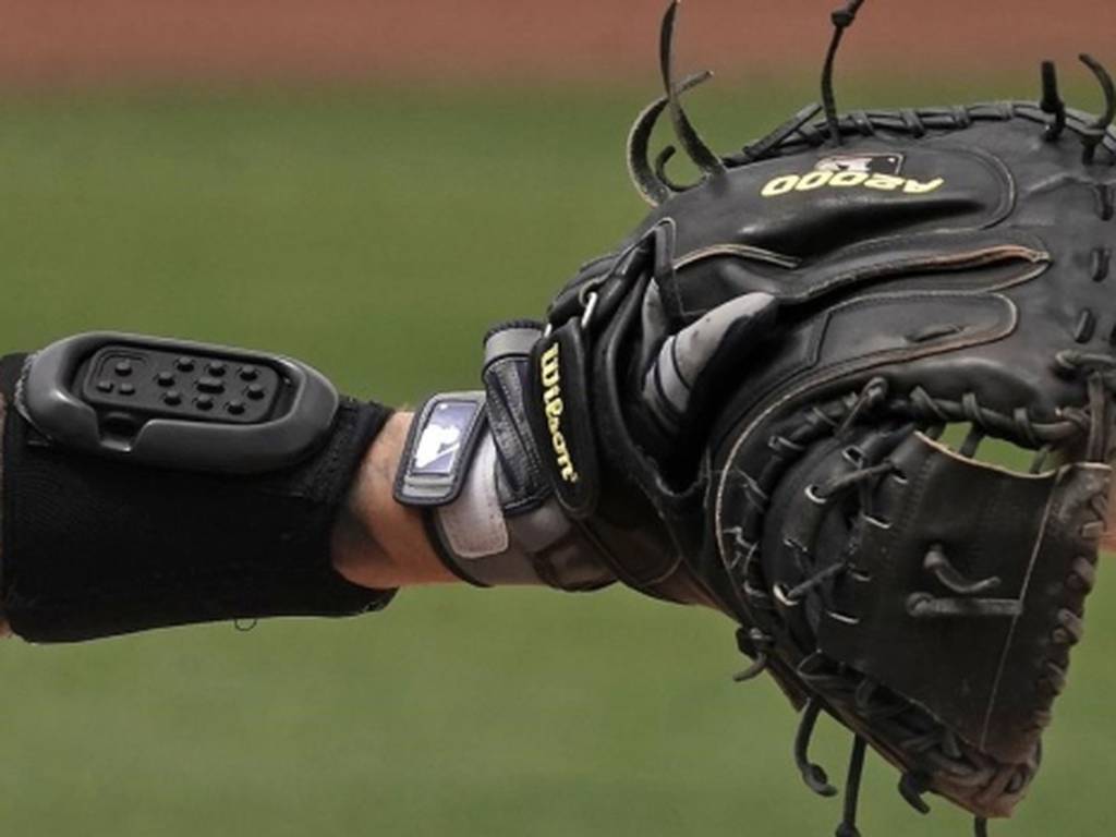 PitchCom