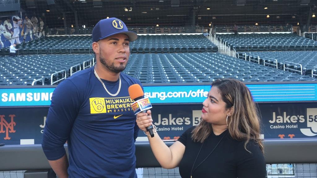 El lanzador Miguel Sánchez entrevistado por Arlenis J. Peña en Citi Field.
