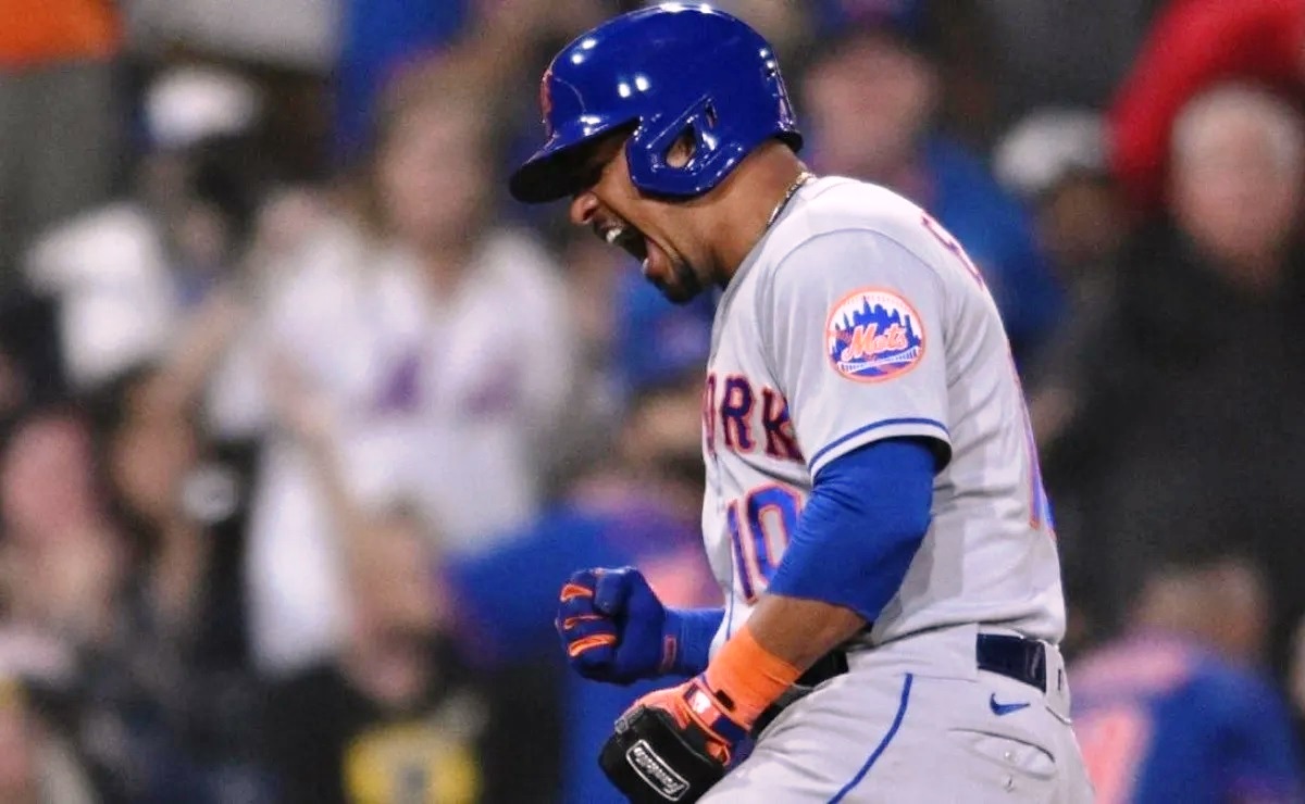 Eduardo Escobar, primer Met en batear el ciclo / Foto cortesía de AlBat.com