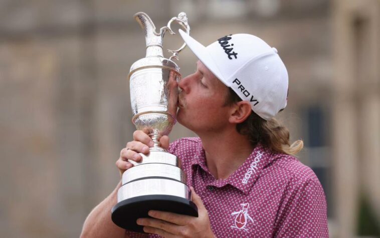 Cameron Smith con el famoso Claret Jug en St Andrews el mes pasado – AP