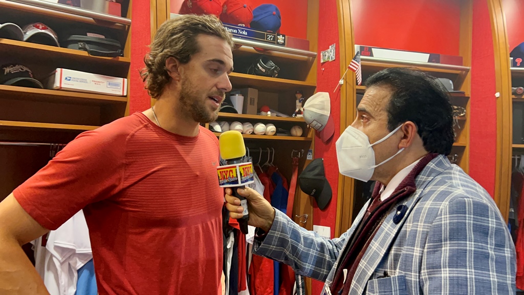 Neftalí Medina entrevista a Aaron Nola carta de triunfo de los Filis para esta noche.