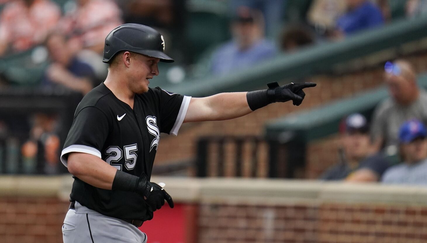 andrew vaughn white sox