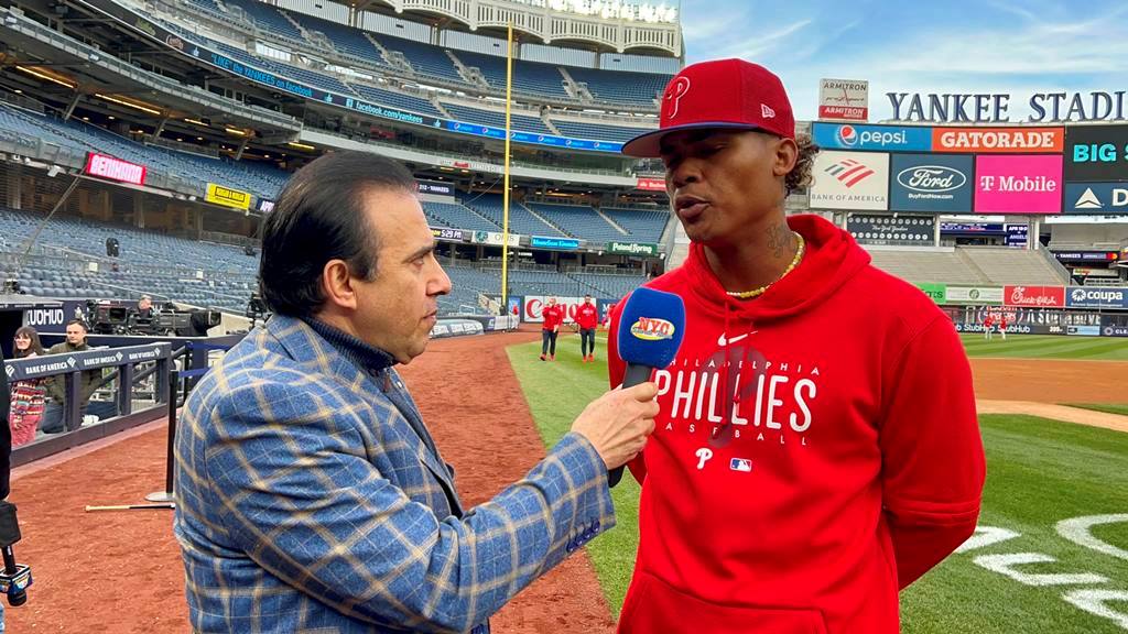 Neftalí Medina conversó con Cristian Pache en el Yankee Stadium.