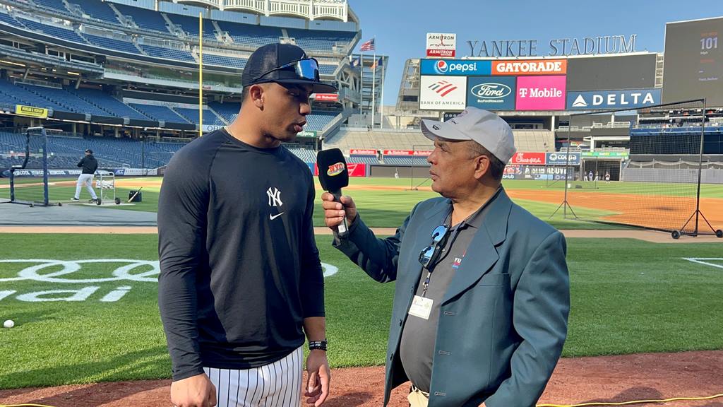 Oswald Peraza fue entrevistado por Agustín Zapata en el Yankee Stadium.