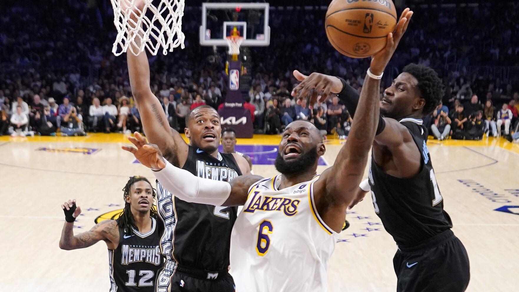 Ángeles vencen los Grizzlies