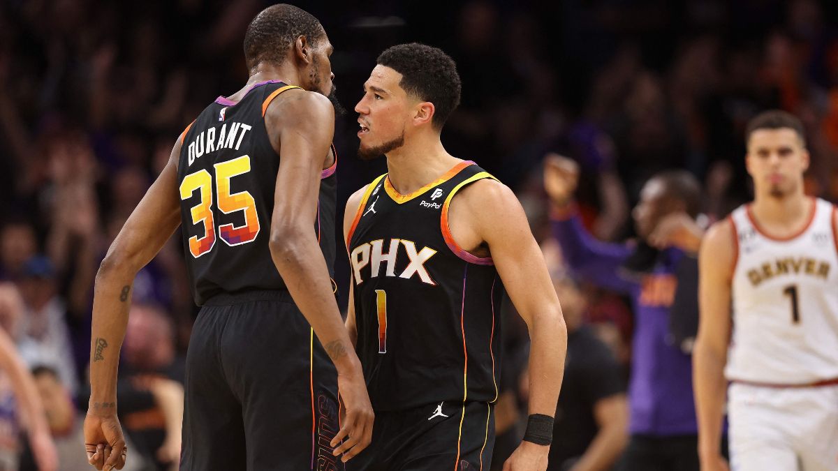 Devin Booker y Kevin Durant playoffs