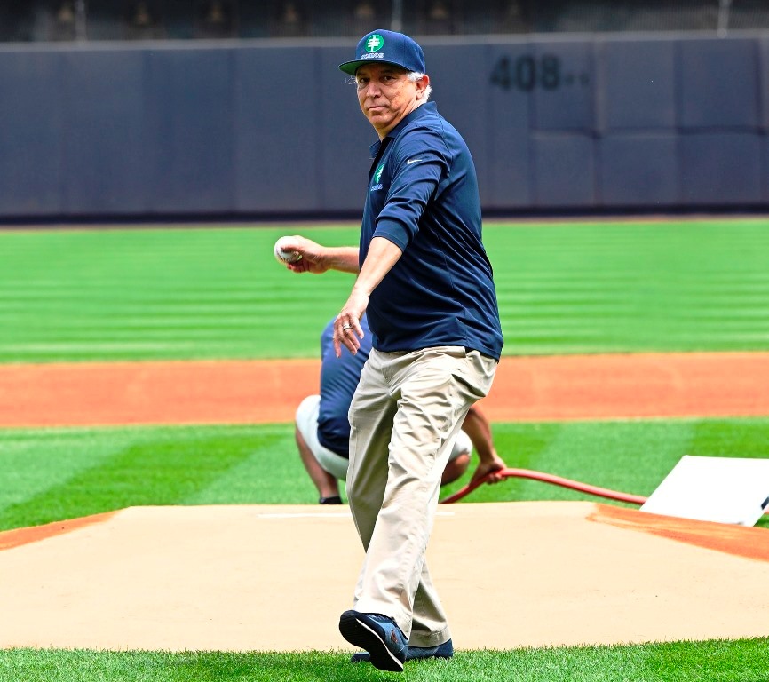 Doctor Ramón Tallaj invitado de lujo de los Yankees