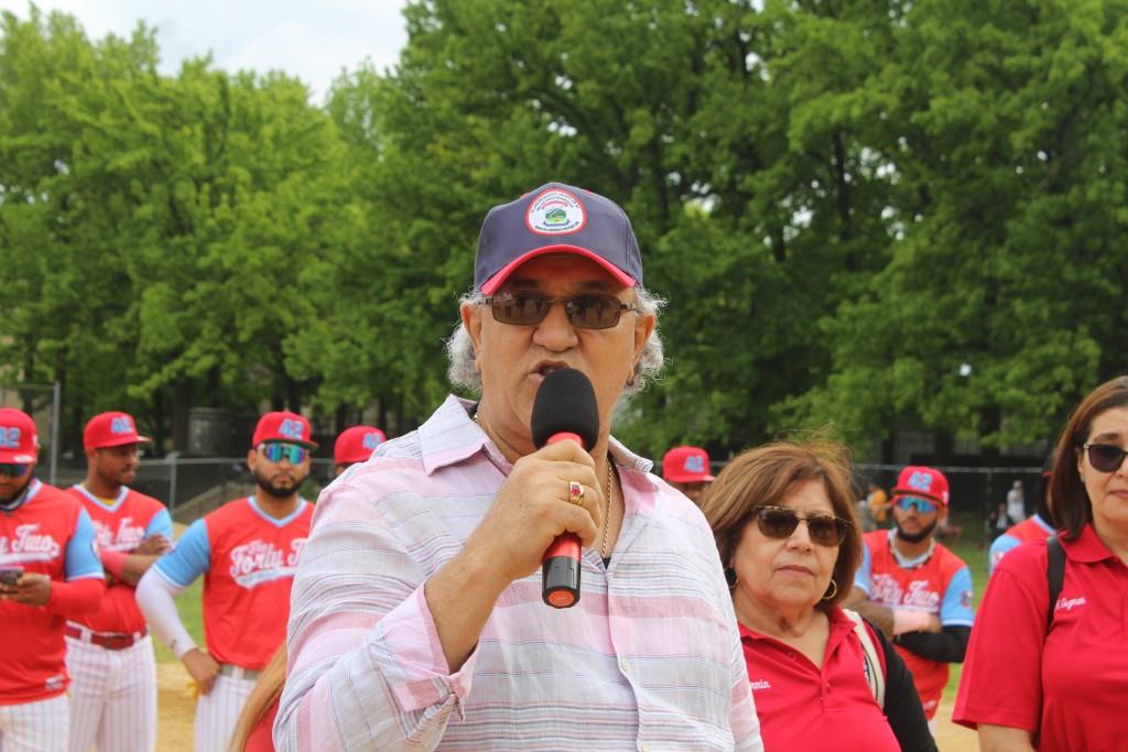 Nelson Hernández, felicitación.