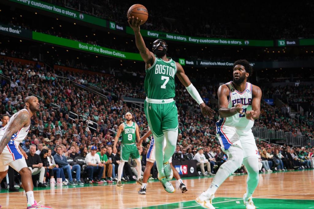 Jaylen Brown vs 76ers