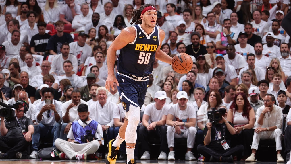 Aaron Gordon vs heat