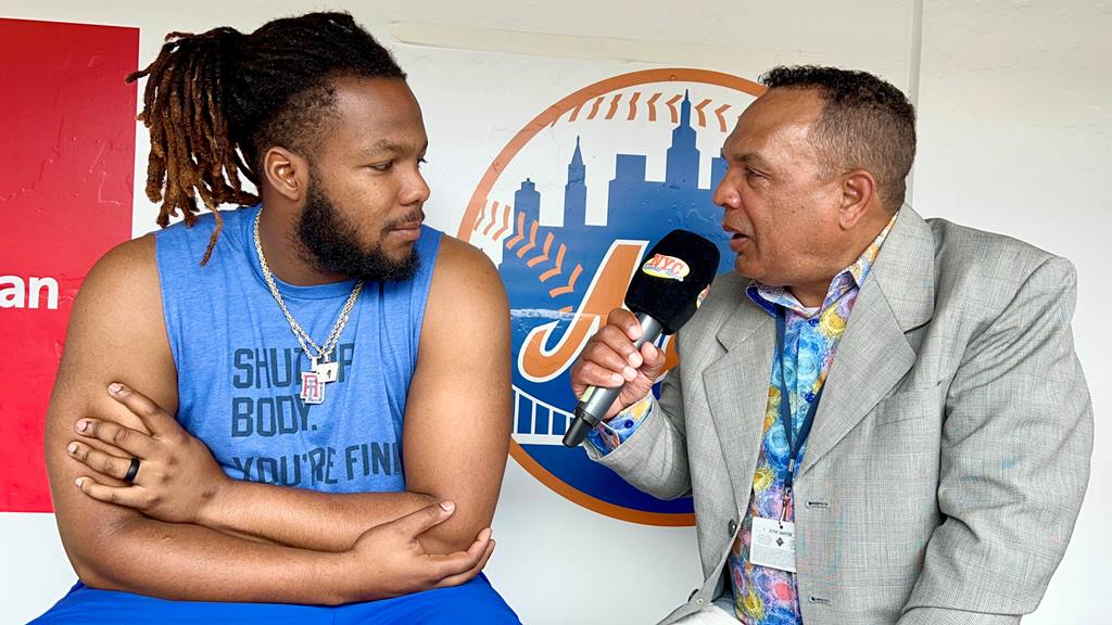 Agustin Zapata converso con Vladi Jr.