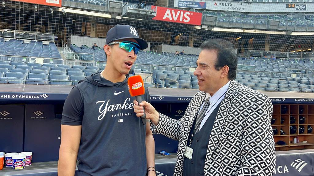 Neftalí Medina entrevista al utility Oswaldo Cabrera