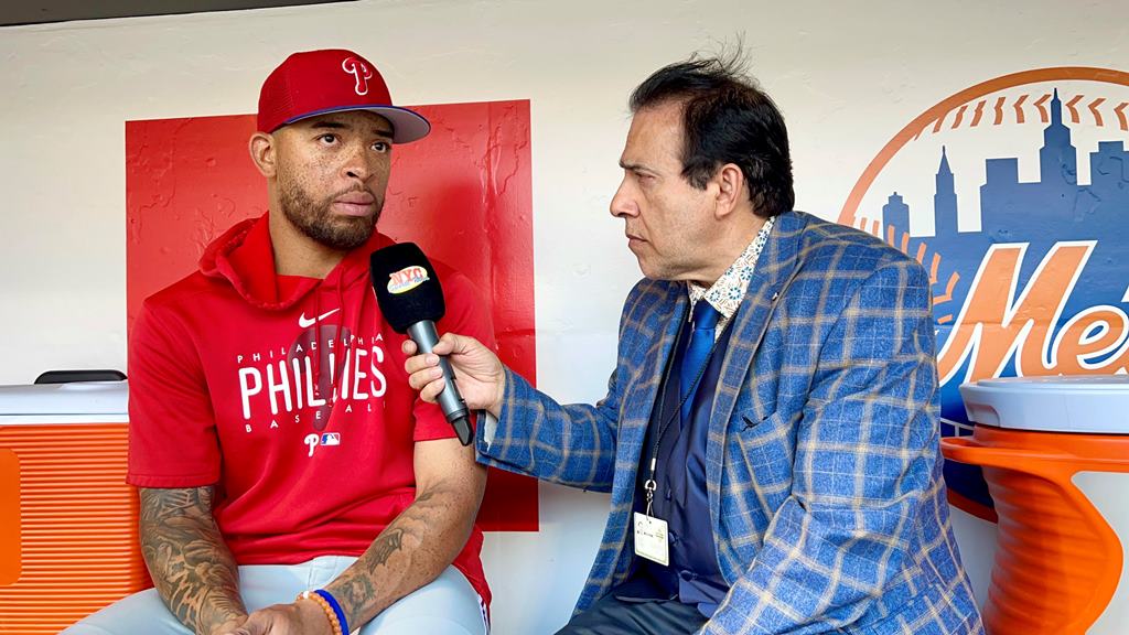 Neftalí Medina entrevistó a Edmundo Sosa en el Citi Field