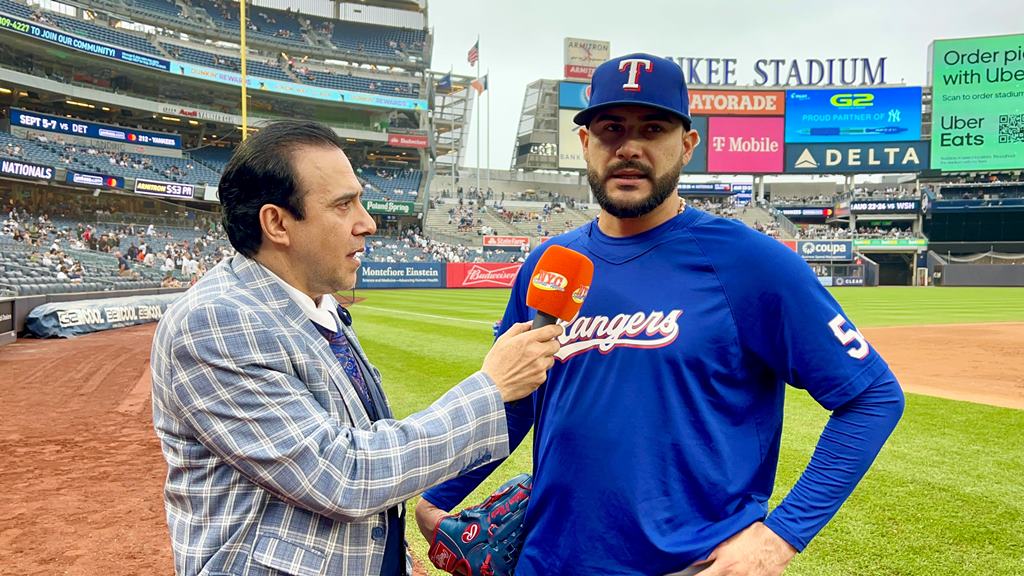 Neftalí Medina entrevistó en el Yankee Stadium al lanzador venezolano Martín Pérez.