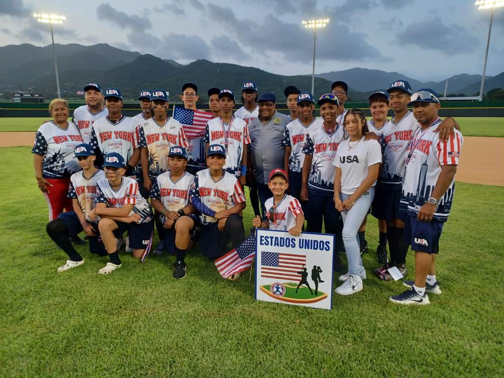 ESTADOS UNIDOS (Liga Rolando Paulino), después de los boricuas, fue el equipo internacional más destacado.