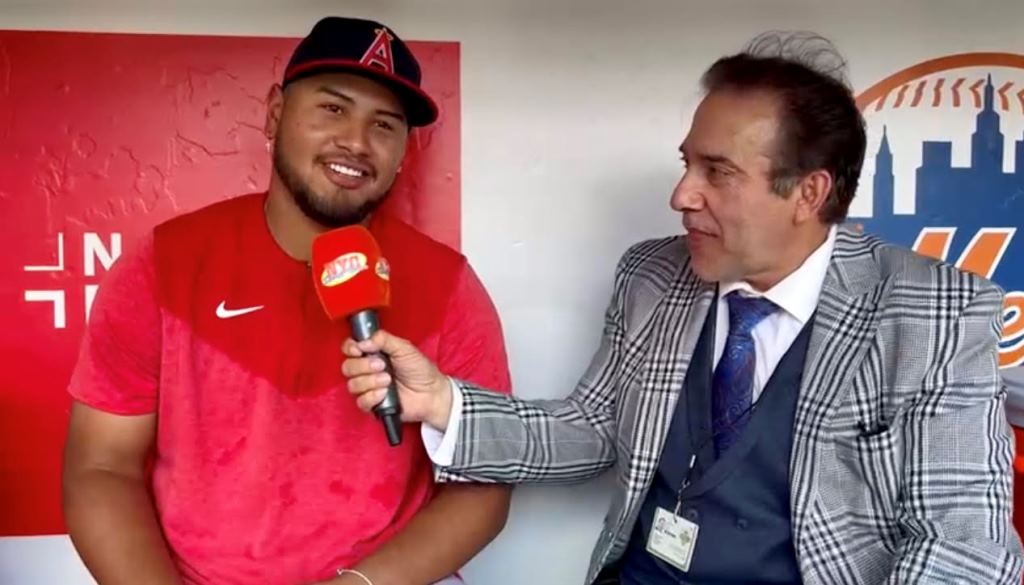 Neftalí Medina conversó a Jaime Barría en Citi Field