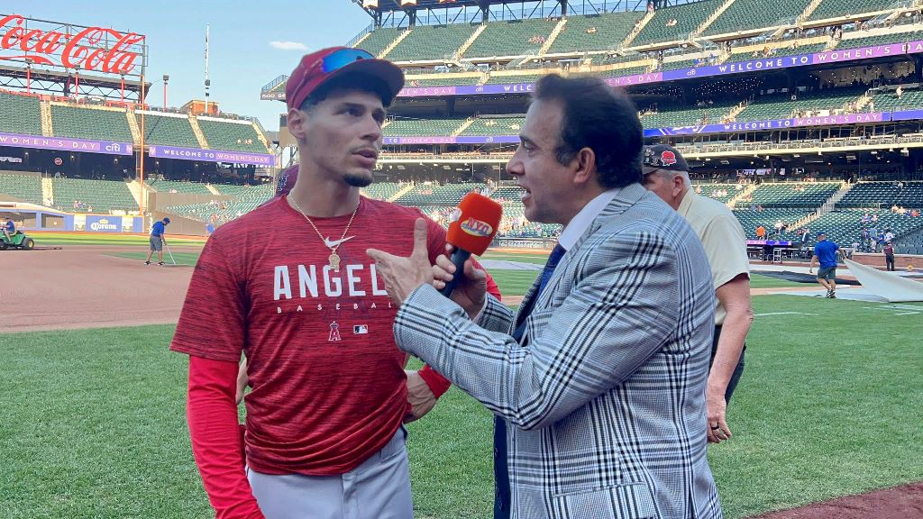 Neftalí Medina entrevistó a Andrew Velázquez en Citi Field