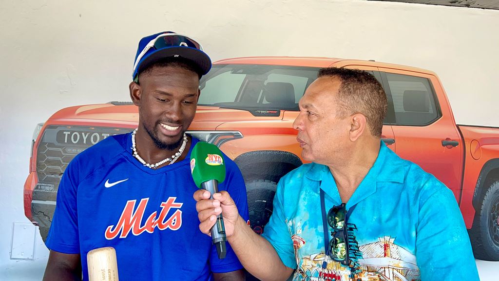 Agustín Zapata entrevistó a Ronny Mauricio en Citi Field.
