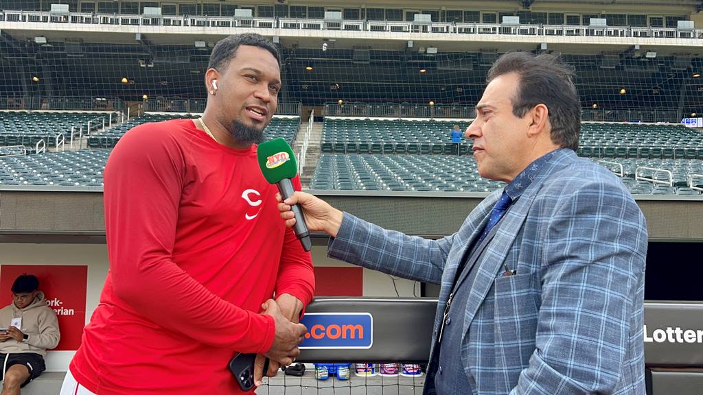 Neftalí Medina conversó con Alexis Díaz en Citi Field.
