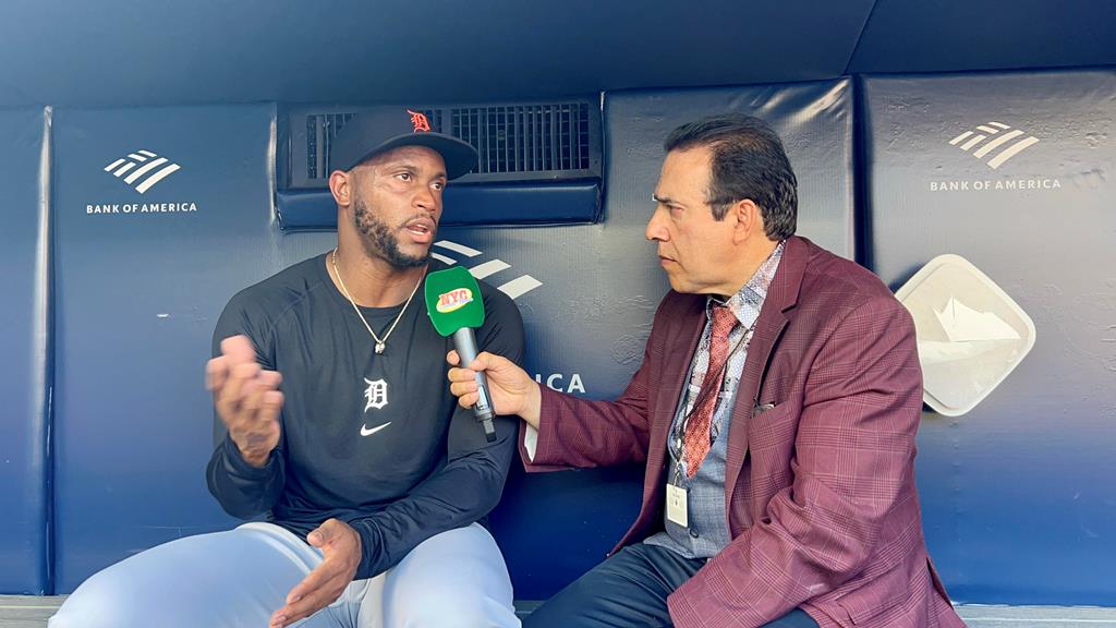 Neftalí Medina habló con Miguel Díaz en el Yankee Stadium