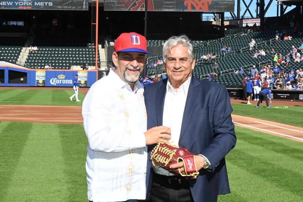Winston -Chilote-Llenas, fue el receptor de Don Eligio Jáquez en Citi Field.