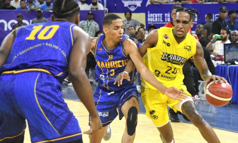 Jassel Pérez basket del distrito