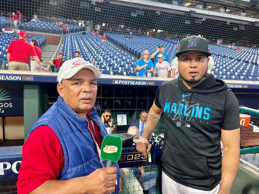 Luis Arráez fue entrevistado por Agustín Zapata en el Citizens Bank Park, en Filadelfia