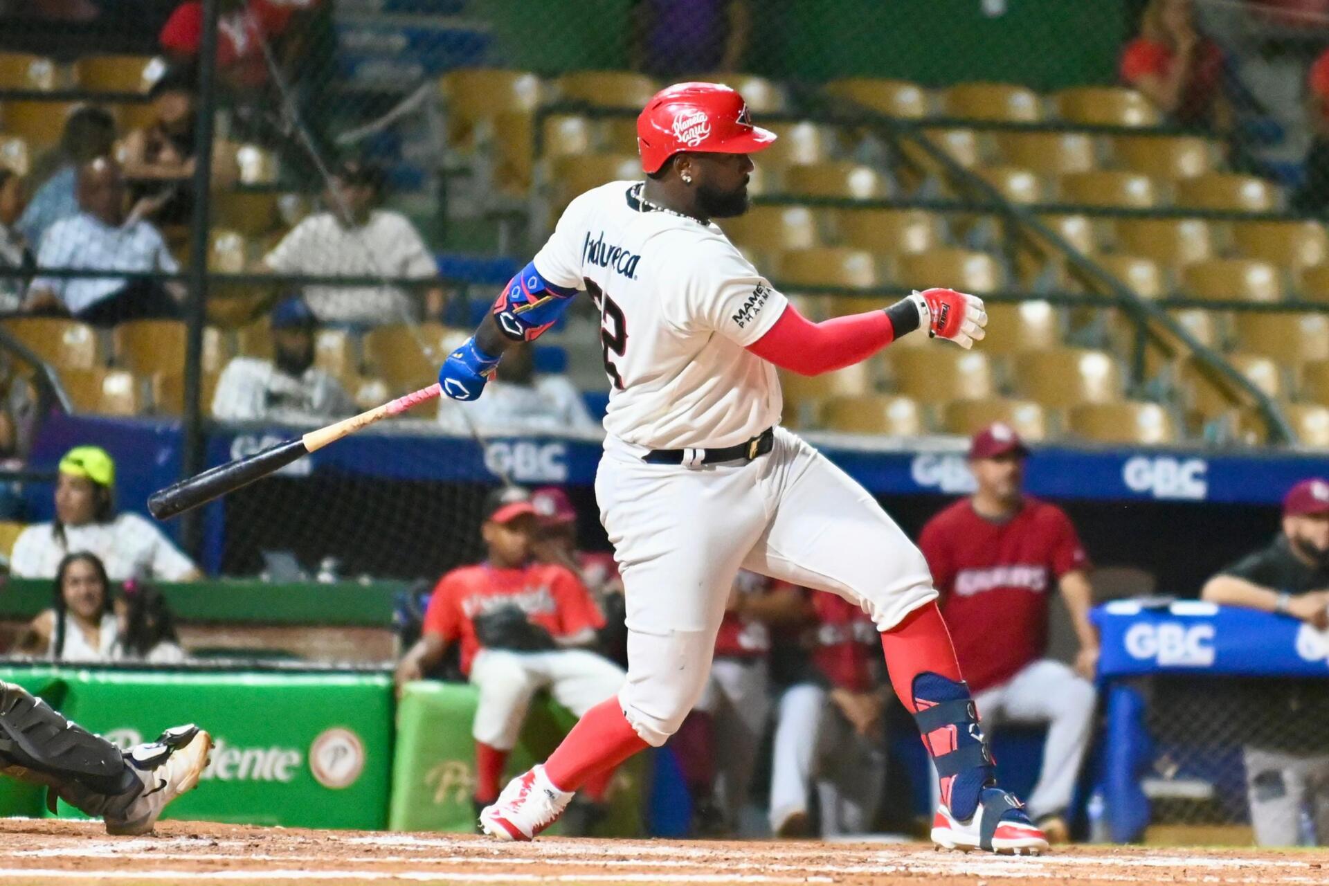 Franmil-Reyes-3-1