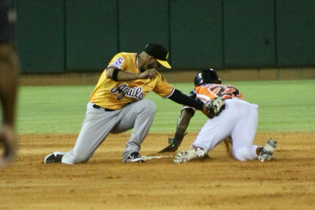 aguilas-toros