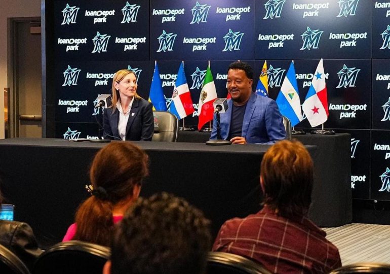 Marlins y Pedro Martínez serie del caribe