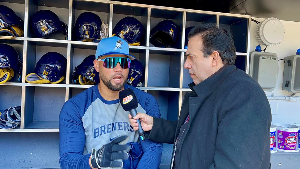 Neftalí Medina conversó con Gary Sánchez en el Citi Field