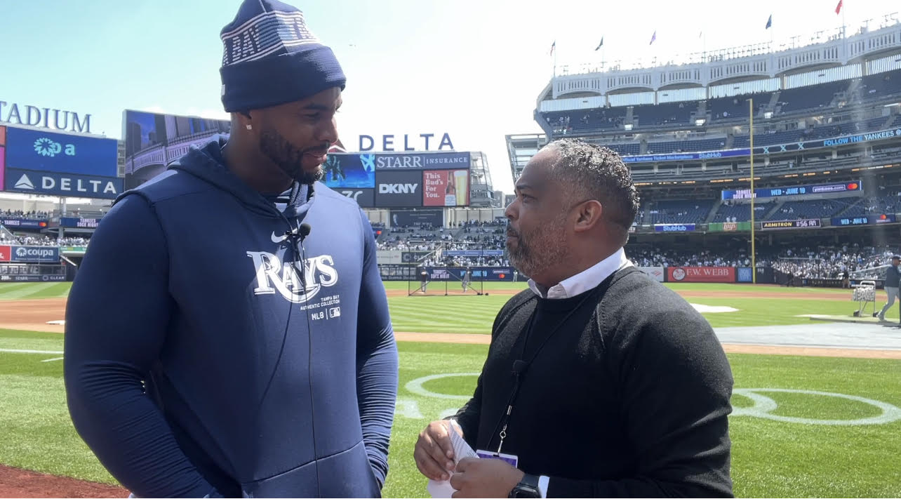 Moisés Fabián conversó con el toletero cubano de los Rays de Tampa, el cubano Yandy Díaz en el Yankee Stadium.