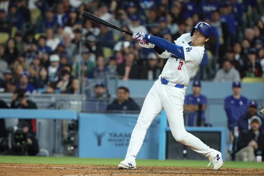 shohei ohtani hr dodgers