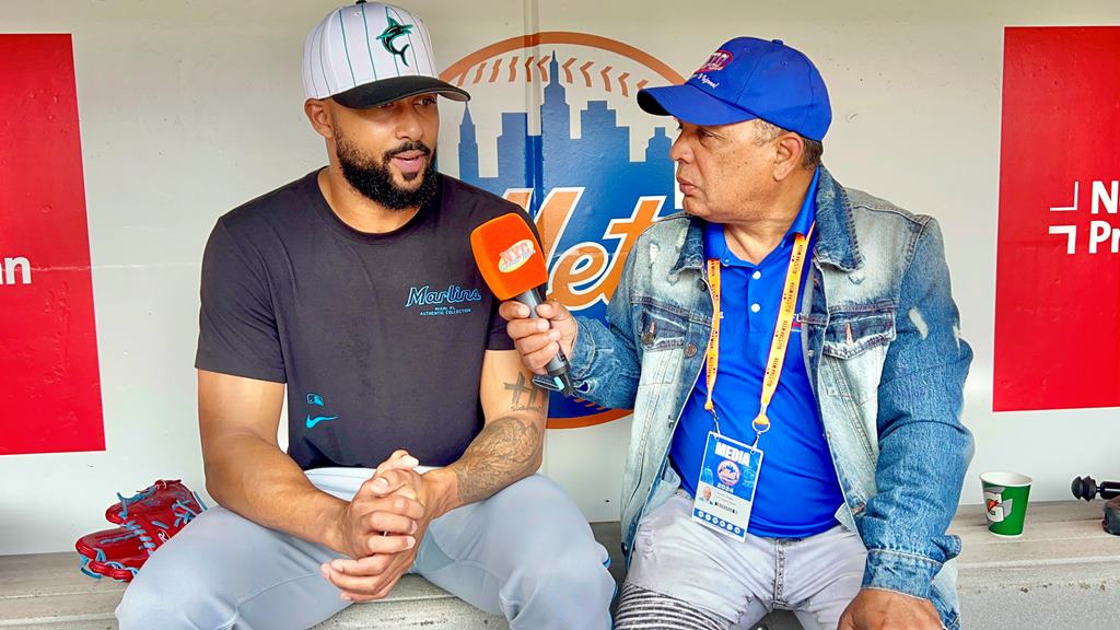 Agustín Zapata conversó con Sandy Alcántara en Citi Field.