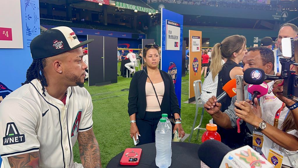Ketel Marte, entrevistado en el Globe Life Field, en Arlington, Texas.