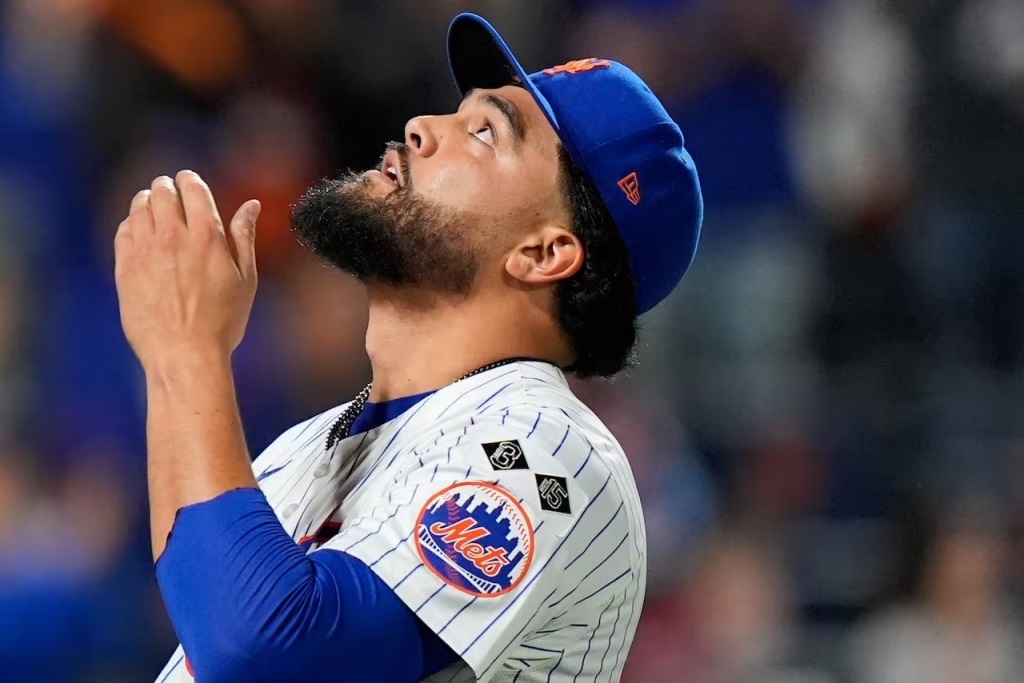 Sean Manaea mets 8 octubre