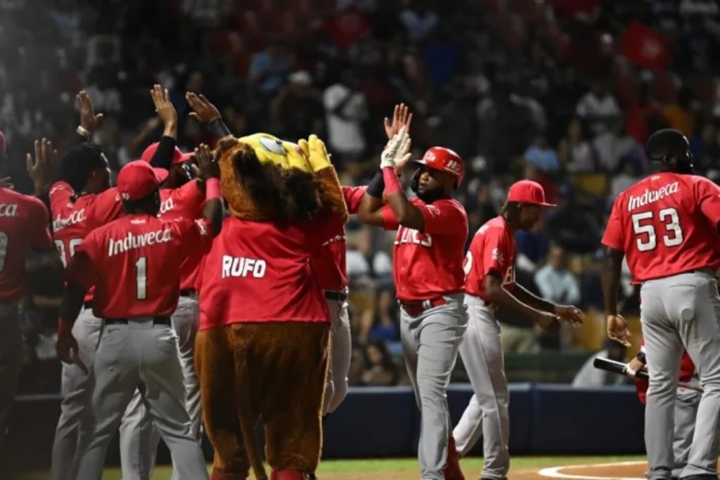 Leones vence a Tigres 25 enero