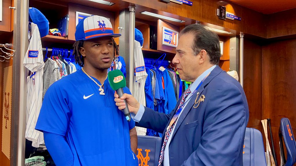 Neftalí Medina conversó con Luisangel Acuña en Citi Field.