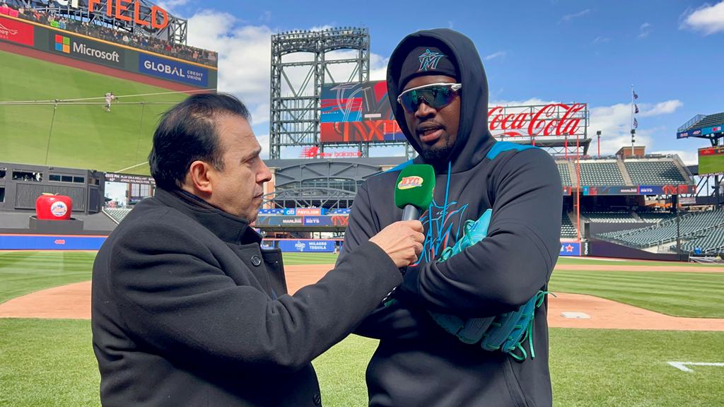 Neftalí Medina, dialogó con Jesús Sánchez en Citi Field.