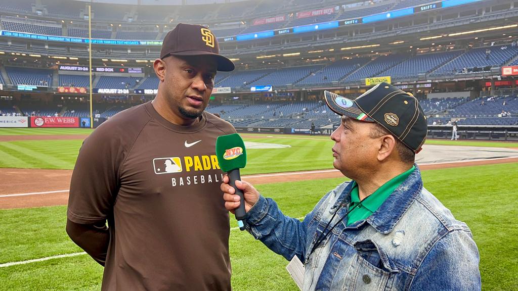 Wandy Peralta fue entrevistado por Agustín Zapata en el Yankee Stadium.
