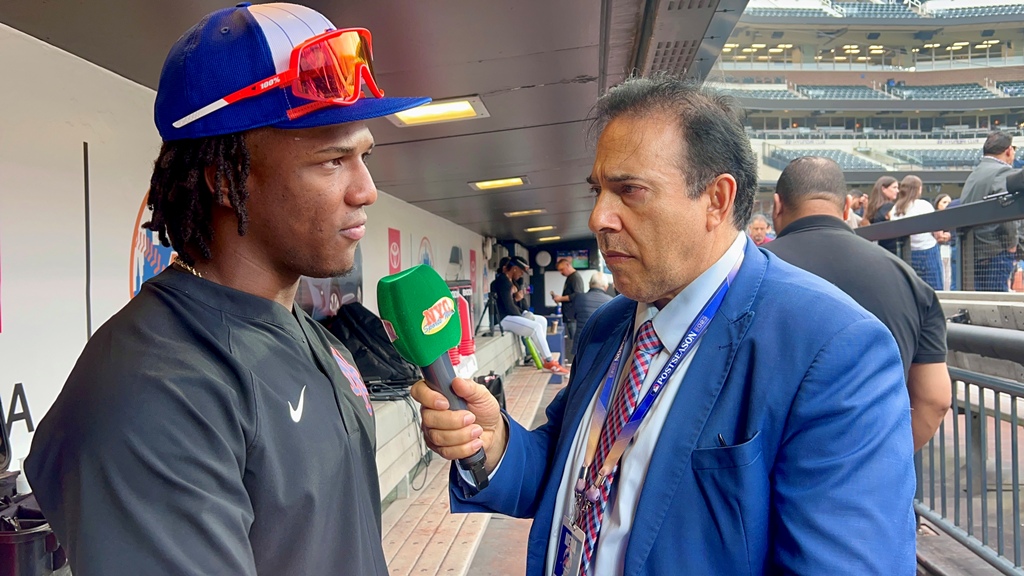 Neftalí Medina, conversó con Luis Angel Acuña en Citi Field.