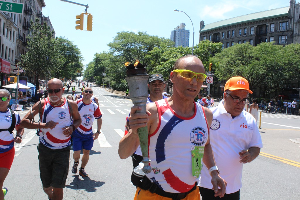 El fuego de los Juegos Deportivos Juan Pablo Duarte en NY inició su recorrido