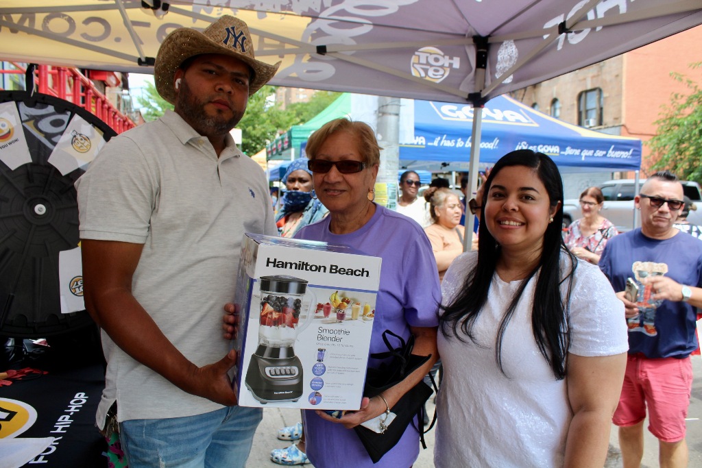Aníbal Tejada y Marleny Gómez Medina, entregan otro artículo en la gigante fiesta.