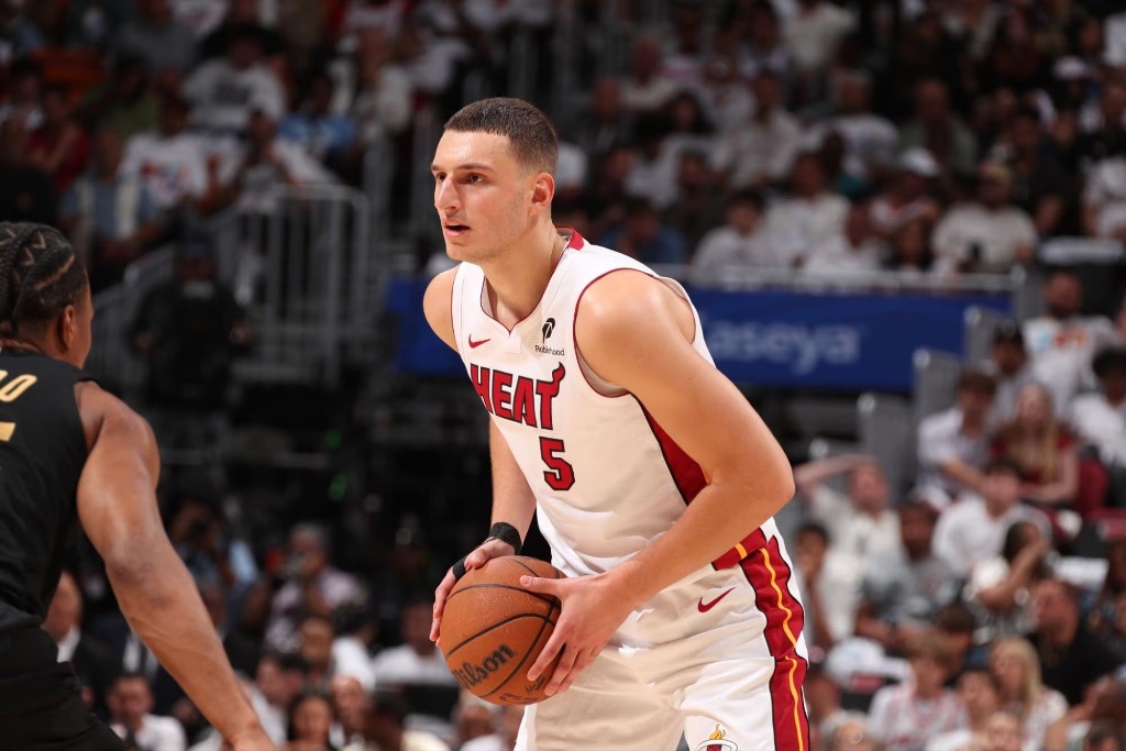 Nikola Jovic